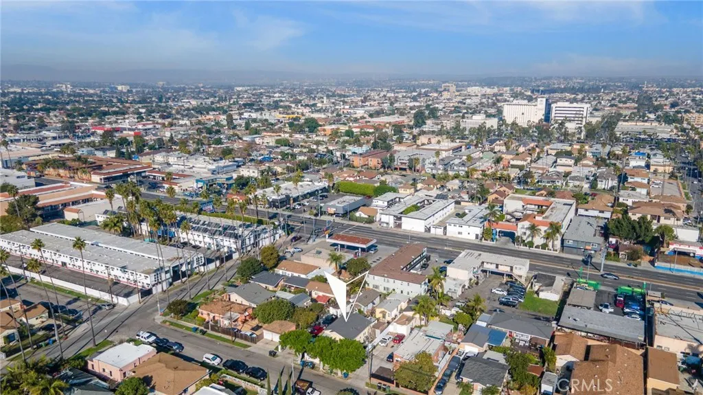 4133 W 101st Street, Inglewood, California 90304 home-pic-17